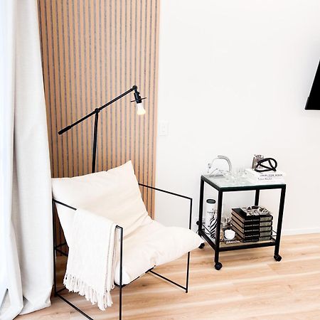 Designer Apartment Окленд Экстерьер фото